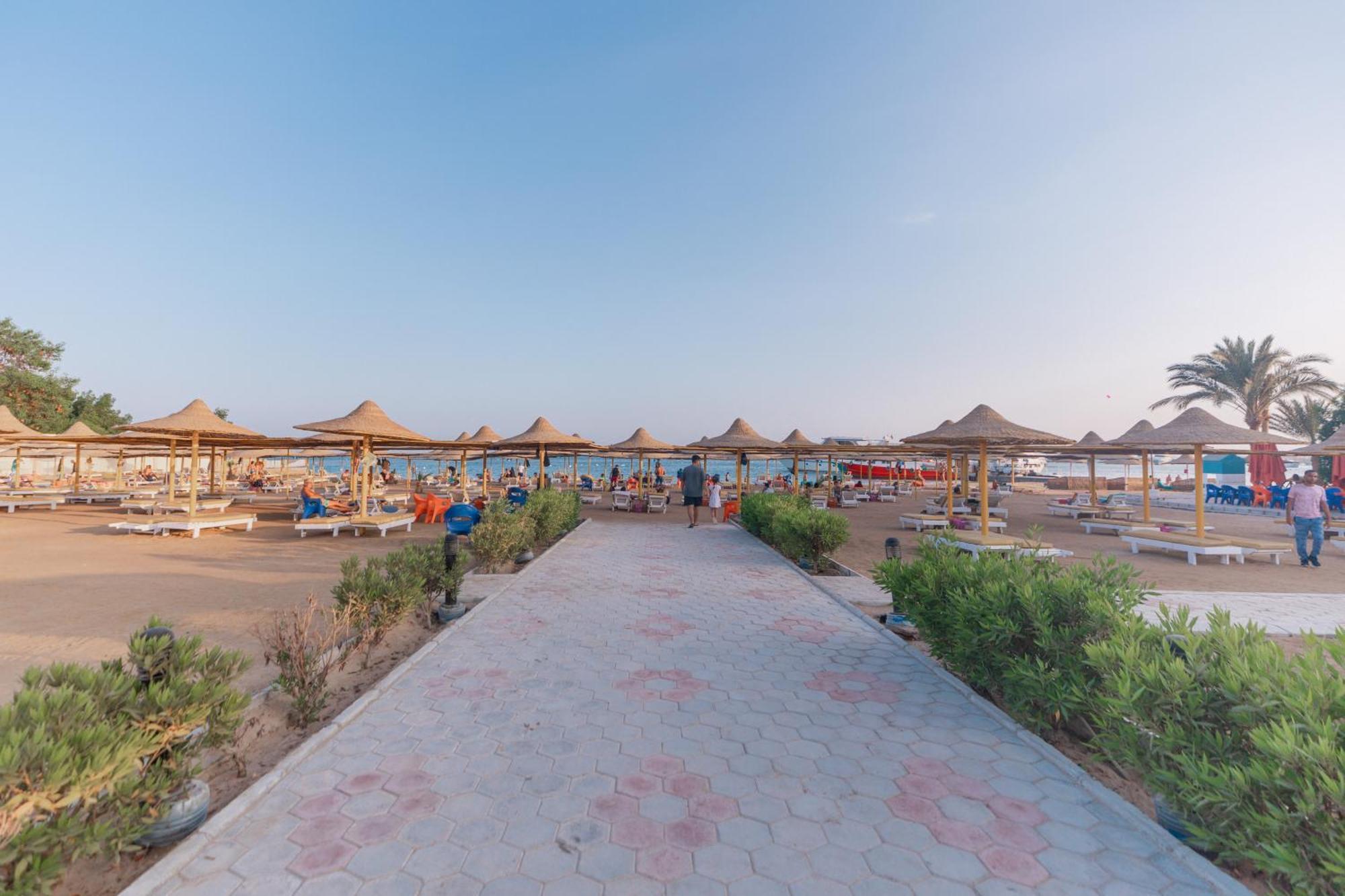 Andalusia Blue Beach Hurghada Exterior photo