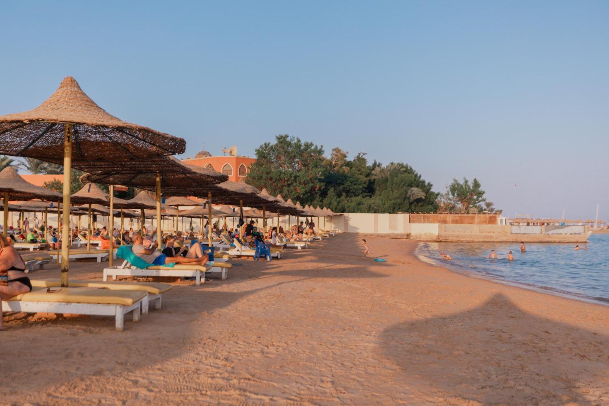 Andalusia Blue Beach Hurghada Exterior photo